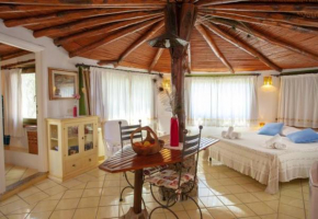 Studio with sea view shared pool and enclosed garden at Porto Rotondo 1 km away from the beach